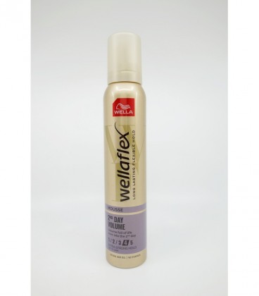 WELLAFLEX ΑΦΡΟΣ 4 ΟΓΚΟΥ ΠΟΛΥ ΔΥΝΑΤΟΣ (2 DAYS VOLUME) 6Χ200ml